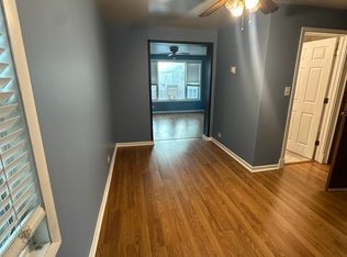 3033 S Broad St #2, Chicago, IL 60608