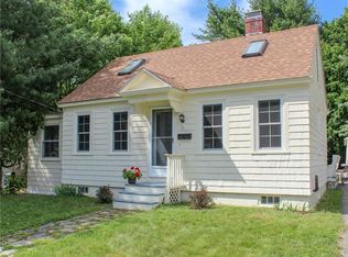 11 Robinson Ct, Westbrook, ME 04092
