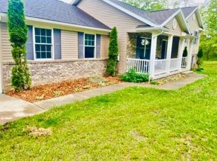 1456 Halleck Rd, Morgantown, WV 26508