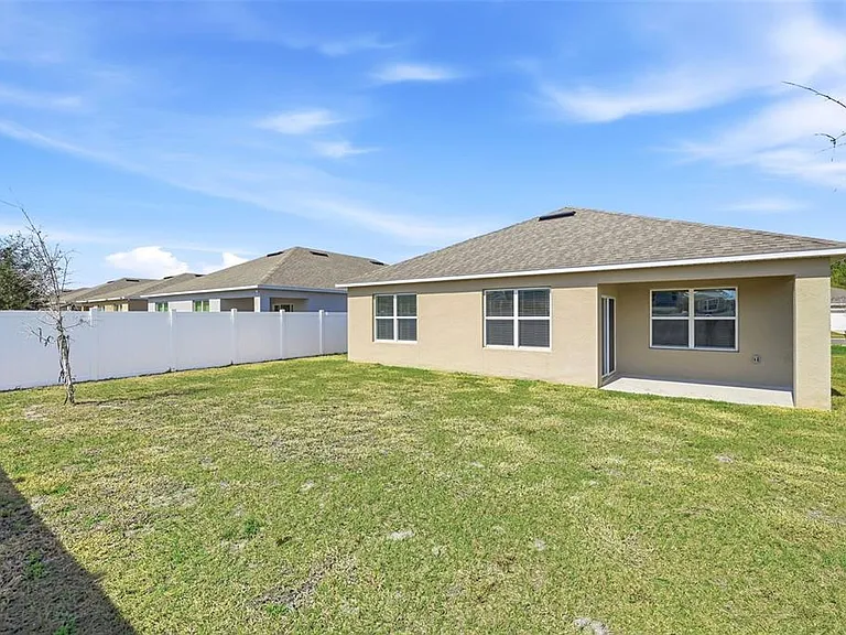 2725 Dumont Ln — Photo 32