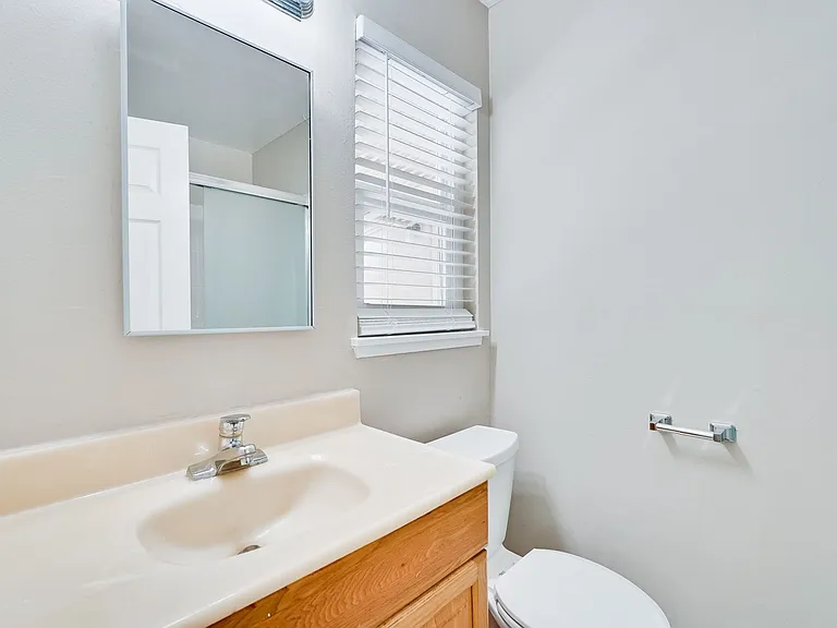 3000 Santa Maria Ave — Photo 34