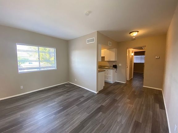 2nd image of 1216 N Catalina Ave #1216
