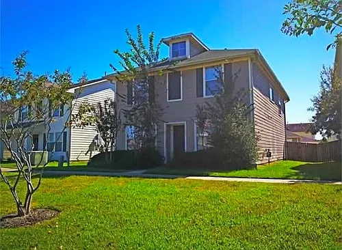 1035 Grassy View Dr Photo 1
