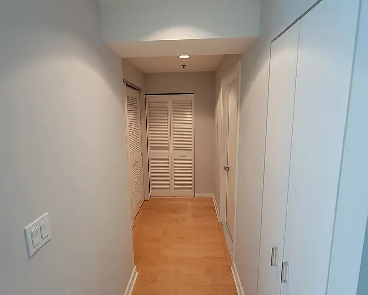 250 King St #742 — Photo 7