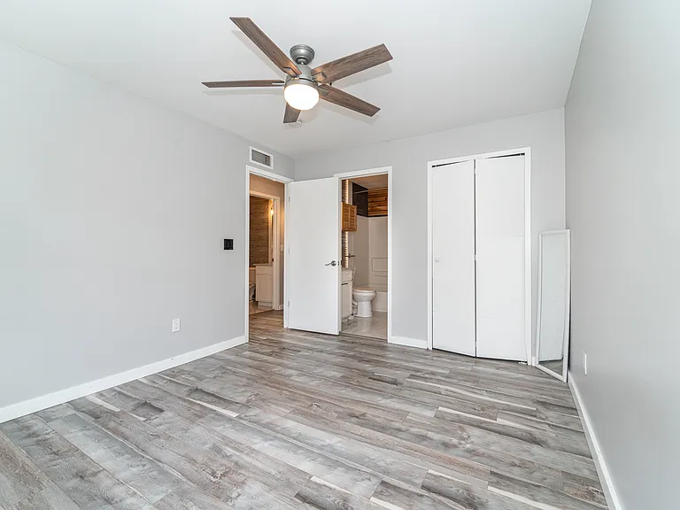 23279 Cornerstone Village Dr — Photo 3