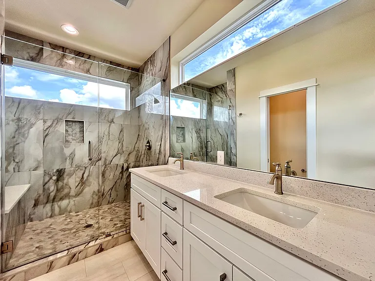 5605 Samuel Huston Ave #1 — Photo 13