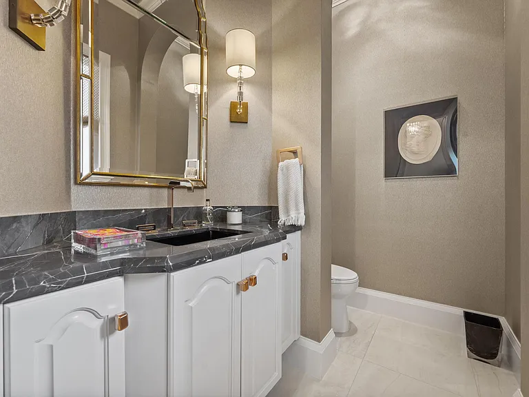 7474 NE Bay Cove Ct — Photo 62