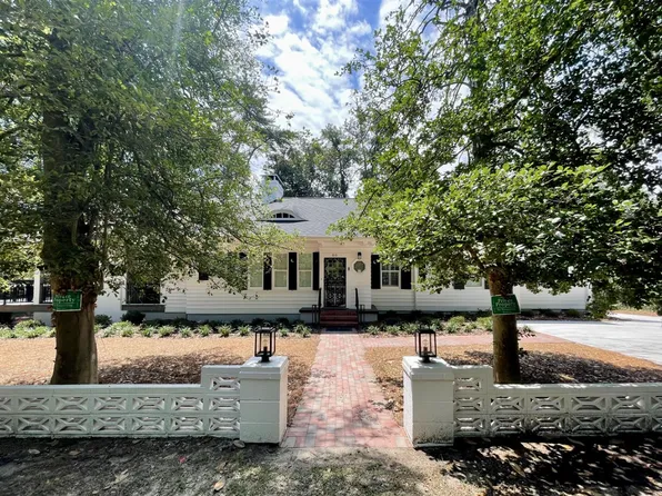 80 Ritter Rd W, Pinehurst, NC 28374