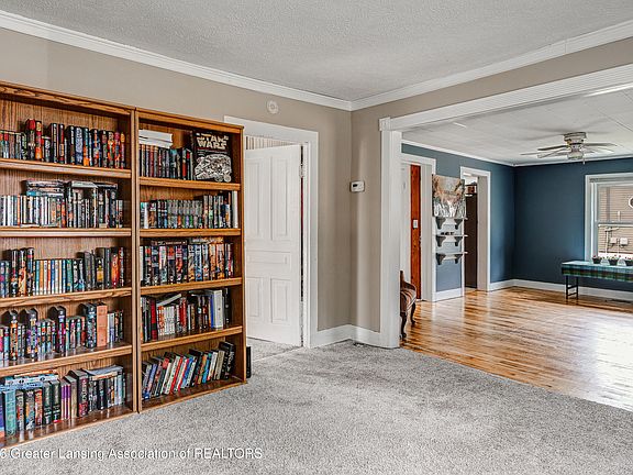 5th image of 415 Fulton St
