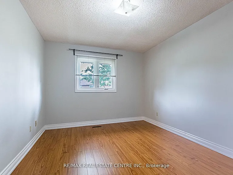 1134 Deer Run — Photo 24