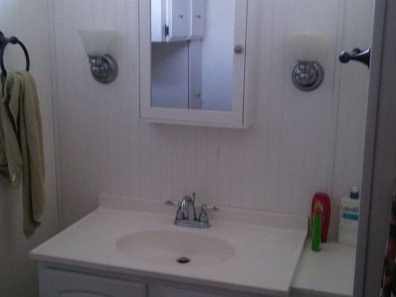 2nd image of 2 Santa Fe Ln