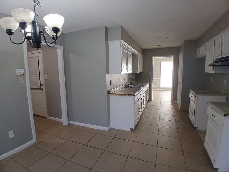 6764 Boylston Dr — Photo 3