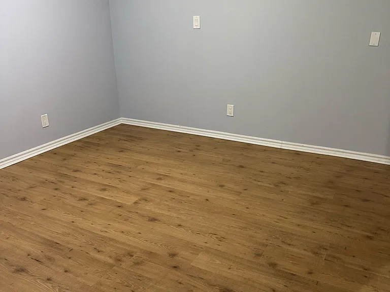 7225 Dime Cres #BASEMENT — Photo 9