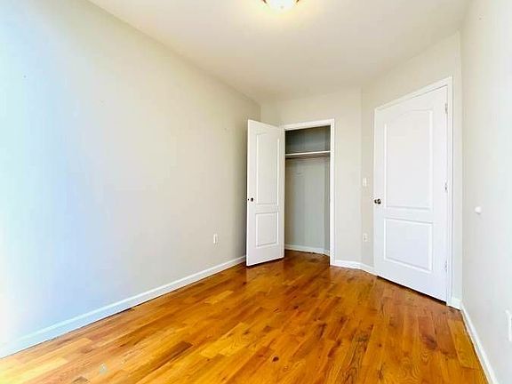 5th image of 337 Palmetto St Floor 1