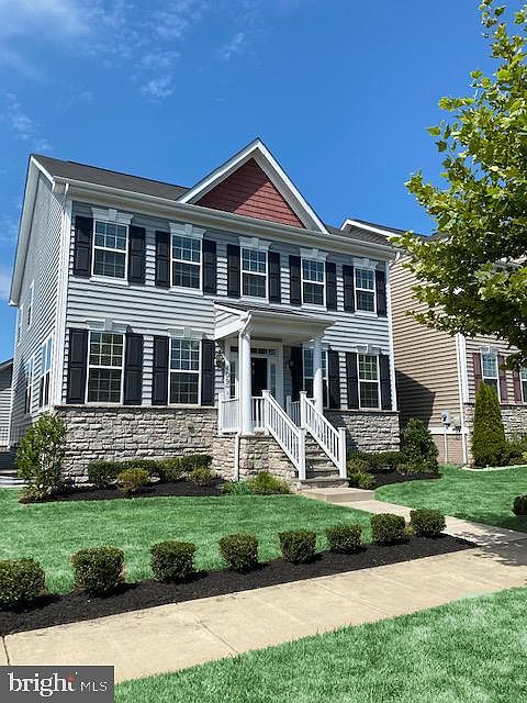 1st image of 409 Alder Dr