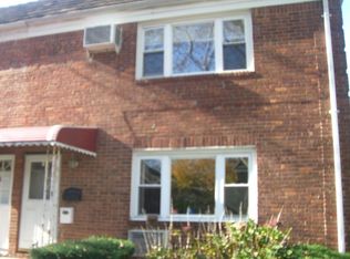 7522 197th St, Fresh Meadows, NY 11366