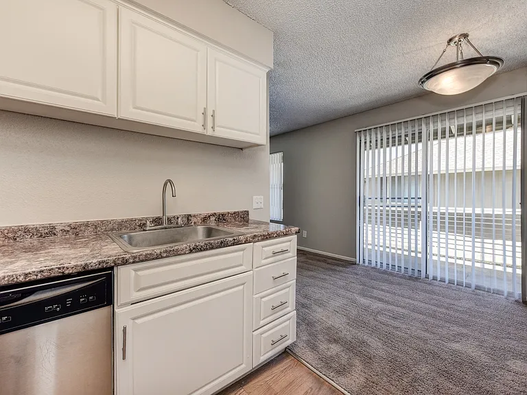 Chardonnay Ridge | Two Bedroom Kitchen