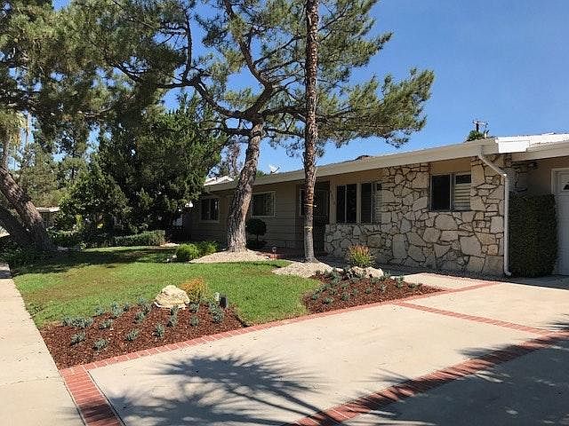 1st image of 4640 Deseret Dr