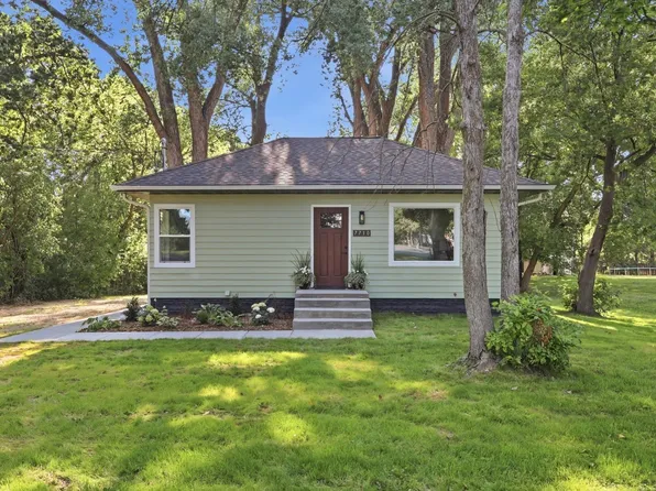 7710 Lamar Ave S, Cottage Grove, MN 55016