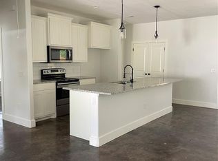 722 E Woodard St #75020, Denison, TX 75021
