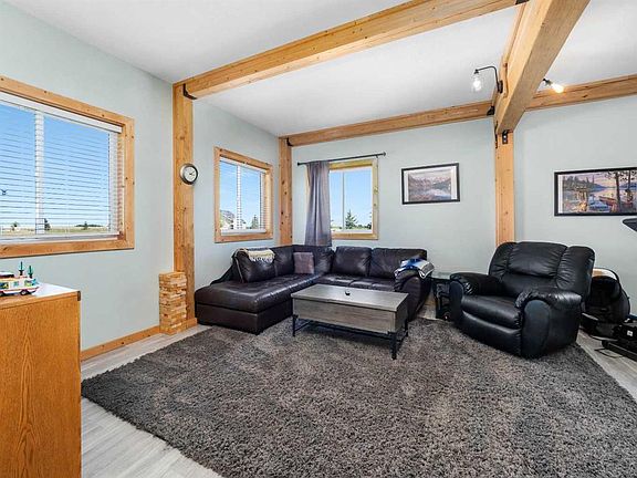 5th image of 31035 Range Rd SW #281-3