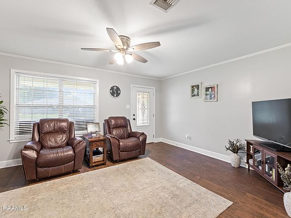 3rd image of 118 Brigante Pl