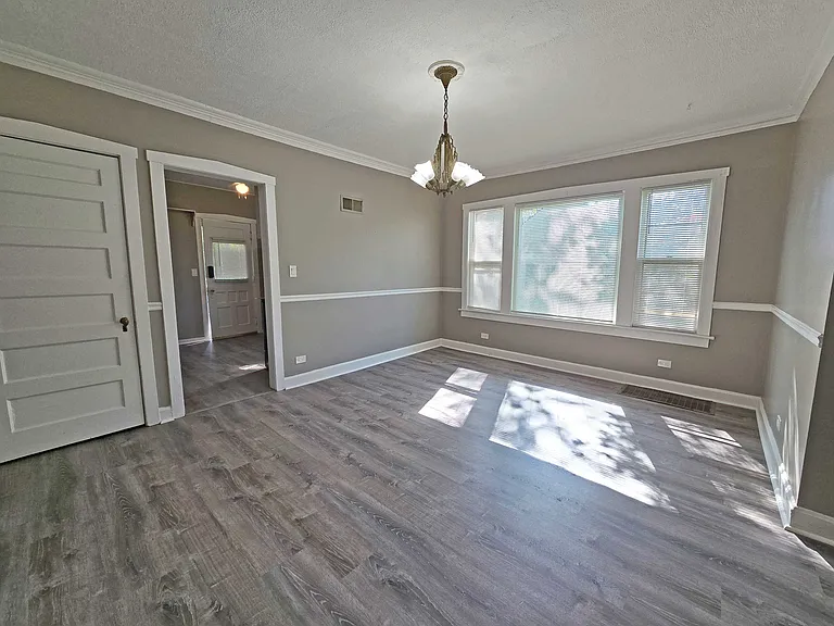 249 E Park Blvd #1 — Photo 5