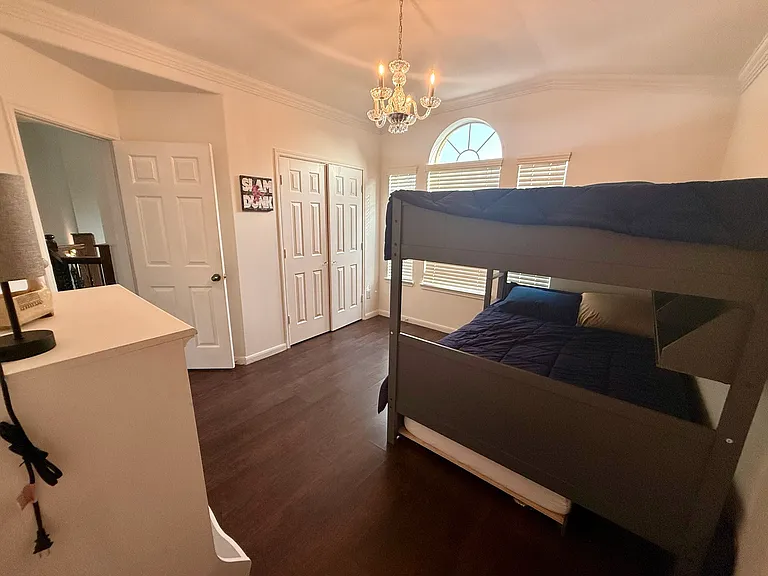 1247 Lavender Shade Ct — Photo 20
