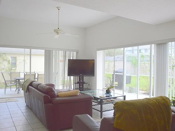 4th image of 17763 Esprit Dr