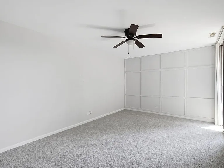 5950 Oakwood Dr #4A — Photo 10