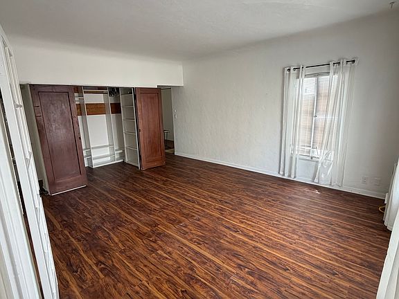 4th image of 1111 4th St APT 201