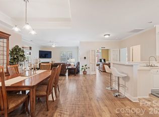 13323 Mint Lake Dr, Matthews, NC 28105