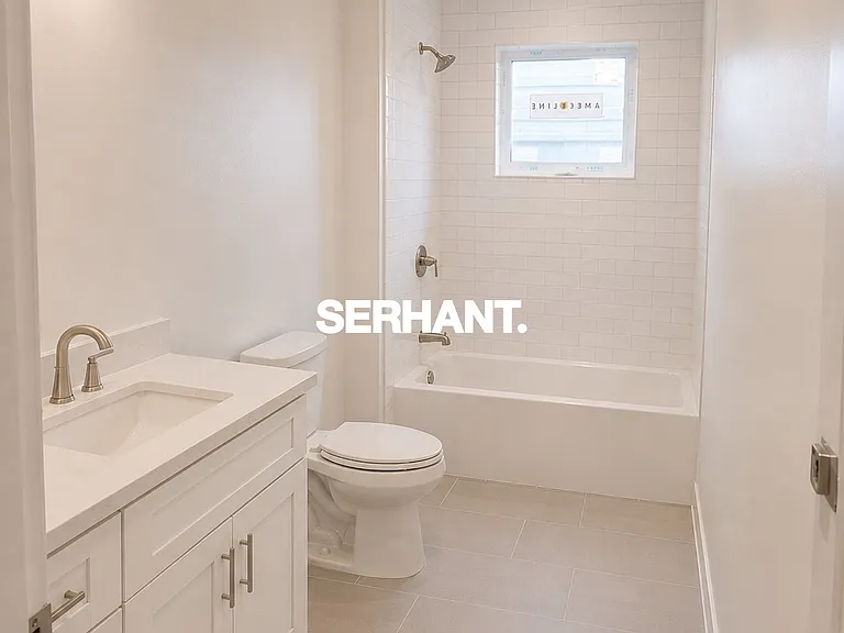 55 Burrell St #1 — Photo 2
