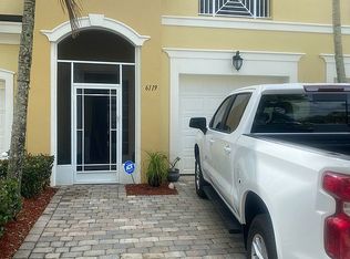 6119 NW Helmsdale Way, Port Saint Lucie, FL 34983