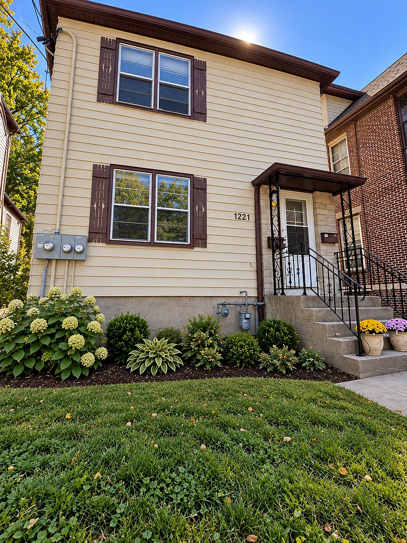 1221 East Johnson St. — Photo 1