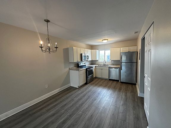 3rd image of 2621 Pine Lake Ter Unit C