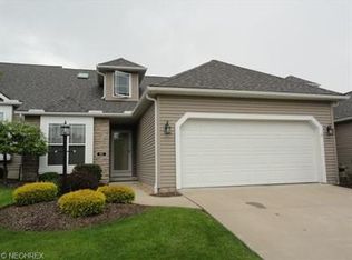 82 Waterford Way, Tallmadge, OH