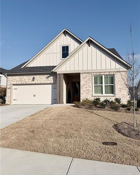 1st image of 229 Mooney Rd