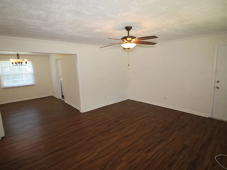 1 W 52nd St #2 — Photo 3