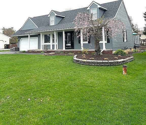 1st image of 59627 Sterling Dr