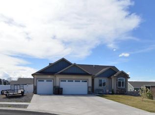 1110 Hess Ave, Cheyenne, WY 82001