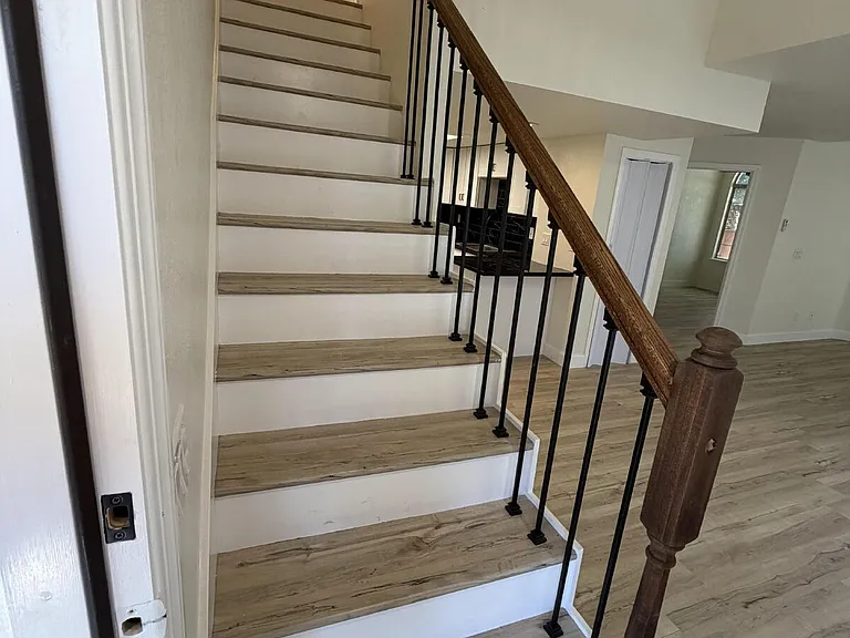 1031 Silver Elm Ct — Photo 3