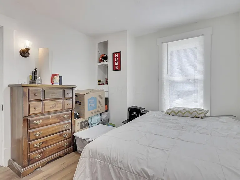 287 E Woodrow Ave — Photo 13