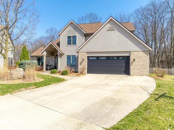 902 Hemingford Ct, Fort Wayne, IN 46845