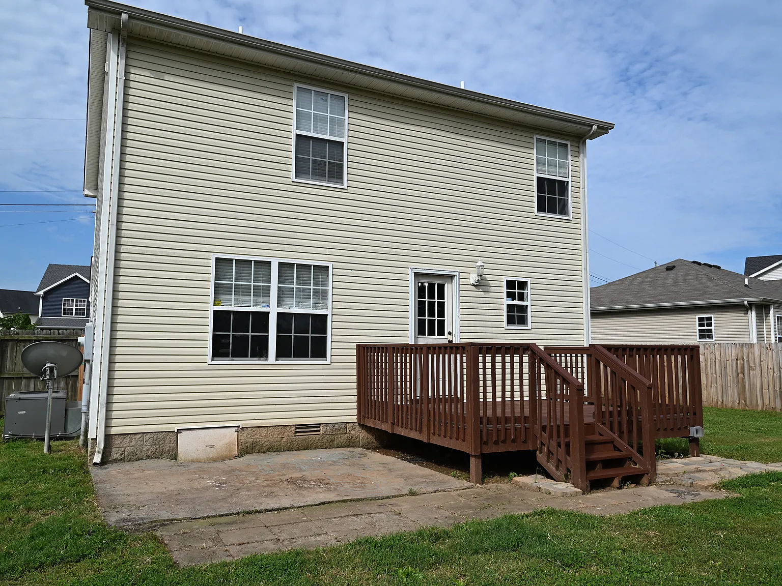 126 N Cavalcade Cir — Photo 2