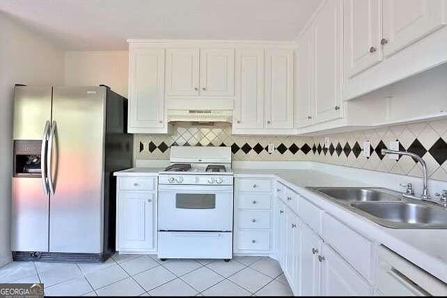 2nd image of 2268 Williams Pl