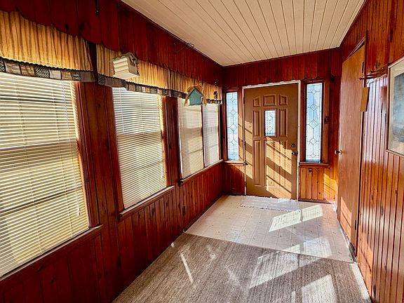 5th image of 1408 16th Ave