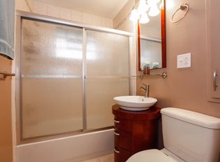 350 Old Hickory Rd, New Lenox, IL 60451