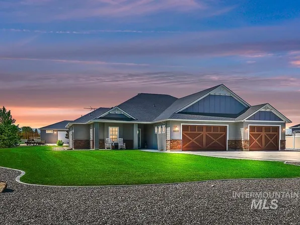 28031 Watkins Glen Ct, Wilder, ID 83676