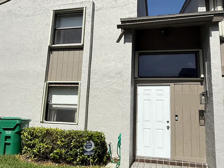 Front of unit